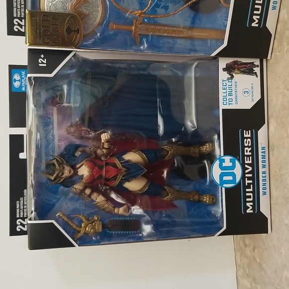 Wonder Woman Bundle - Picture 2 of 12